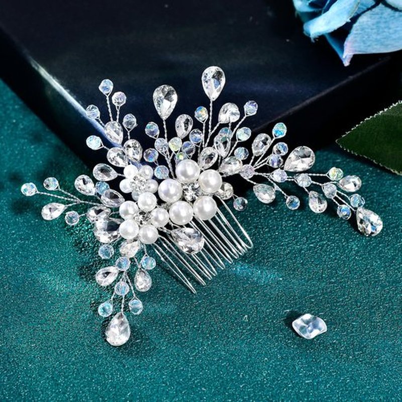 LOVFOIVER Rhinestone Wedding Hair Comb Pearls and Crystal Bridal Hair Piece Wedding Flower Hair Accessories for Women and Girls(one size) (Silver-850)