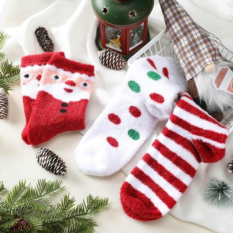 Suhine 3 Pair Christmas Aloe Infused Ultra Moisturizing Socks Colorful Patterns Fuzzy Christmas Socks Aloe Vera Socks for Spa (Vivid)