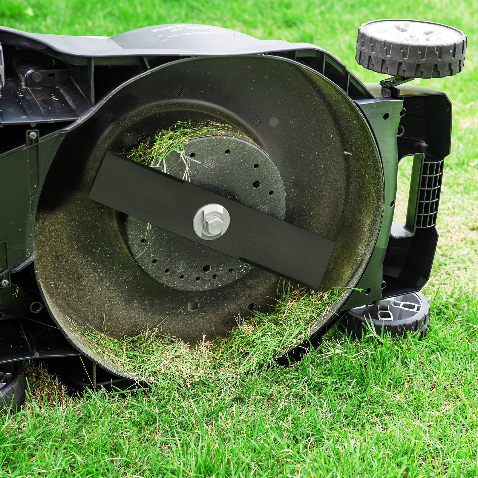 DuoMaDuoBB 3PCS Black Coated Steel Edger Blades 8 x 2 Inch with 1 Inch Center Hole Heavy Duty Reversible Lawn Trimmer Blades