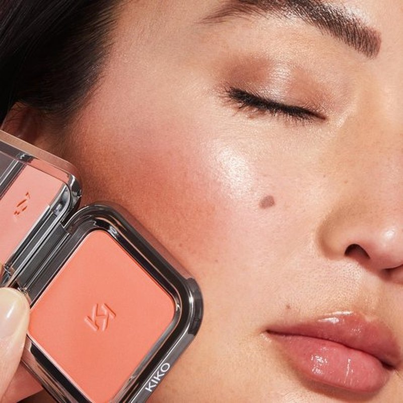 KIKO Milano Unlimited Blush - Long-Lasting Powder Formula for Buildable Color
