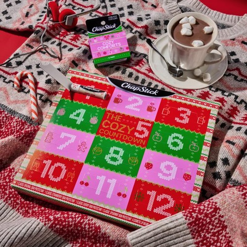 ChapStick Advent Calendar 2025 – Cozy Countdown to Christmas, Variety 12-Pack Lip Balm Gift Set, Holiday Gifts for Women, Men, Teens, Coworkers, Grandpa & Grandma, 0.15 Oz Each