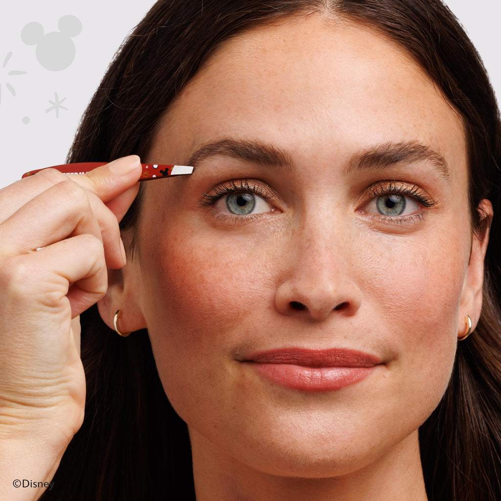 Tweezerman Mini Slant Tweezer – Tweezers for Eyebrows, Magic All Around