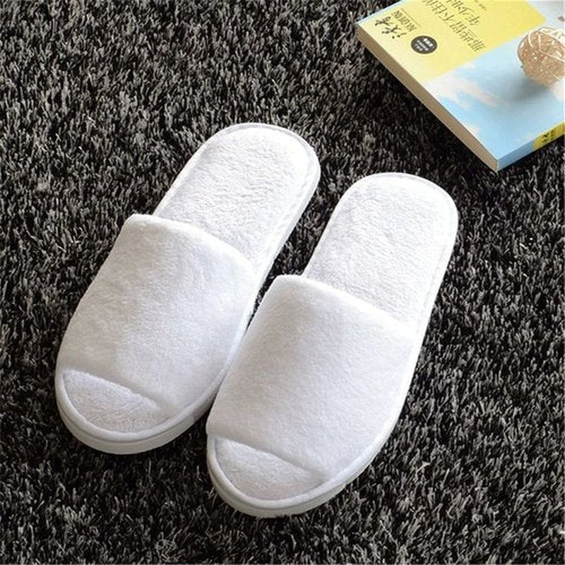 KHC-KHF Spa Slipper 5 Pairs of White Velvet Open Toe Slippers with Travel Bags Slippers Unisex for Guest Women Men for Spa Party Guest Hotel Travel Washable