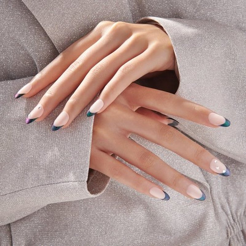 KISS imPRESS No Glue Mani Press On Nails, Premium, 'Visions', Green, Medium Size, Almond Shape, Includes 30 Nails, Prep Pad, Instructions Sheet, 1 Manicure Stick, 1 Mini File