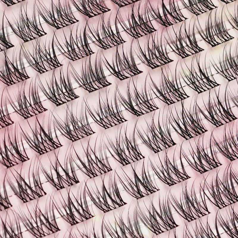 YOONOYA Wispy Lash Clusters 140 Pcs 10mm Short Eyelash Clusters C Curl Cluster Eyelash Extensions Natural Wispy Cluster Lashes Reusable Individual Invisible Band Lash clusters (QX-10mm)
