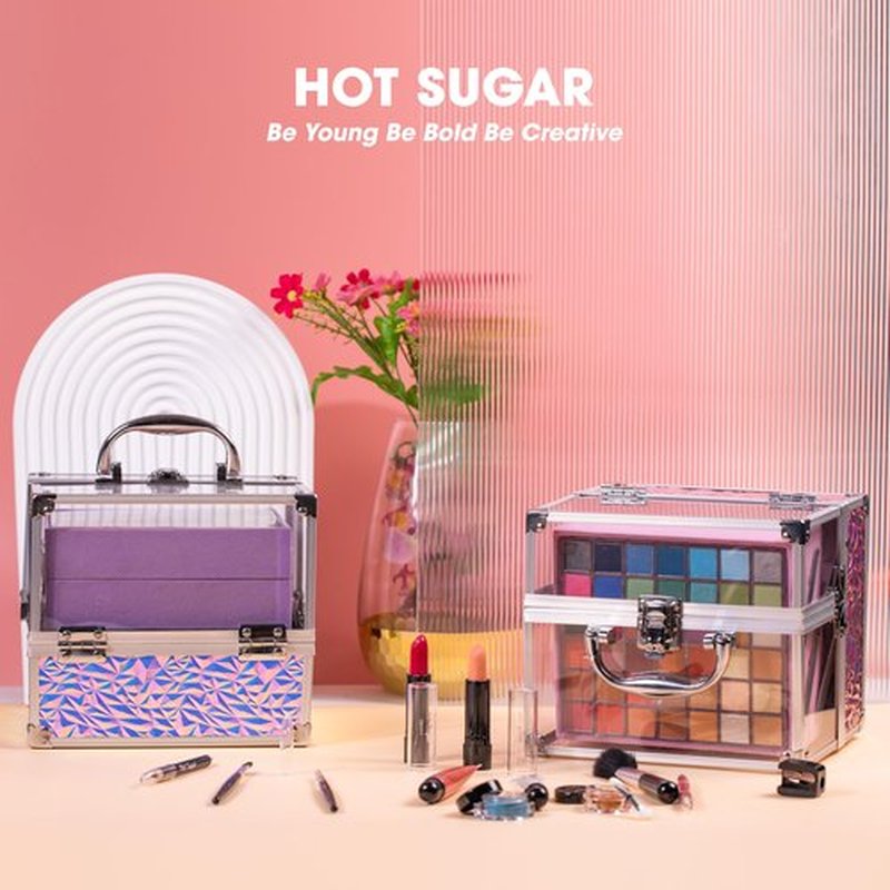 Hot Sugar Teen Makeup Kit for Girls 13-15, Makeup Gift Set for Birthday Parties Makeovers & Christmas (Pink)