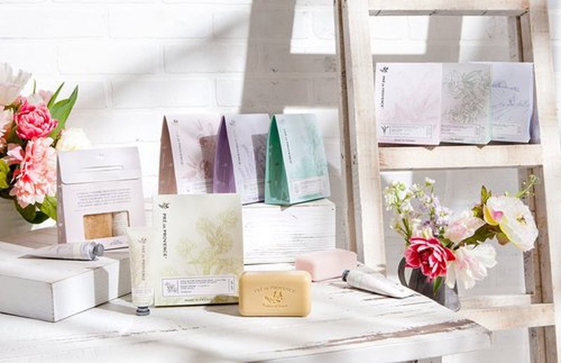 Pre de Provence Gift Set Collection 150 Gram Soap Bar & 1 fl oz Hand Cream, Verbena