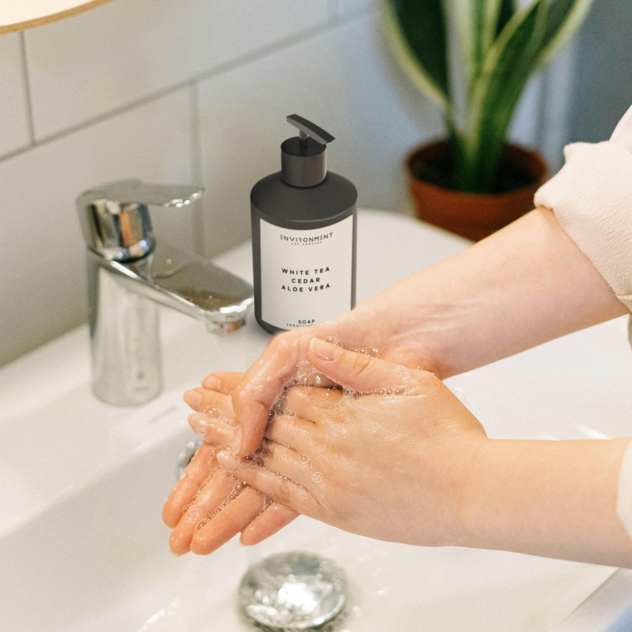 ENVIRONMENT Inspired by 5-Star Resort WSTN Hand Soap, 300ml Luxury Liquid Hand Soap (White Tea | Cedar | Aloe Vera) Home Essentials, Kitchen & Bathroom Soap, Hand Wash, Vegan & Cruelty-Free