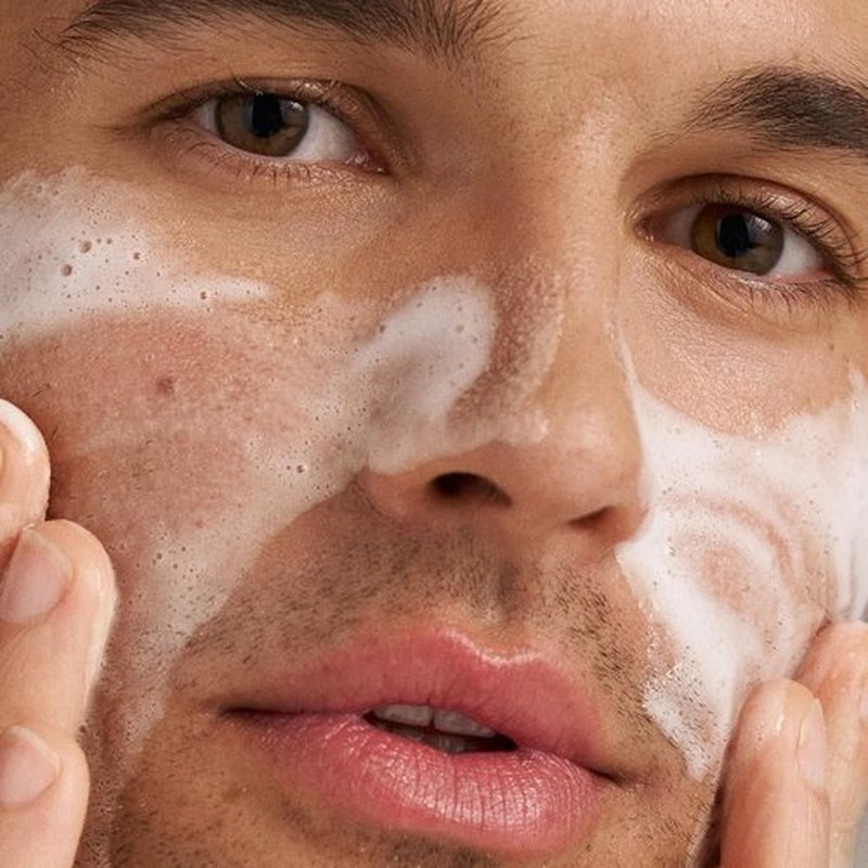Dermalogica Clearing Skin Wash - Anti-Aging Acne Face Cleanser with Salicylic Acid & Tea Tree Oil