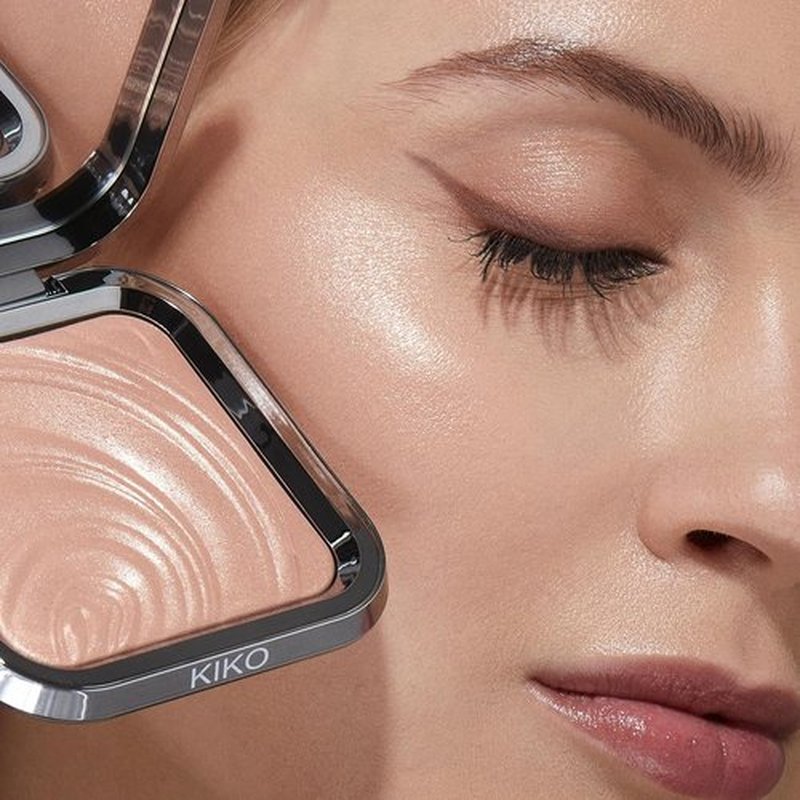 KIKO Milano Glow Fusion Highlighter - Intense Radiance for All Skin Tones | 0.35 oz