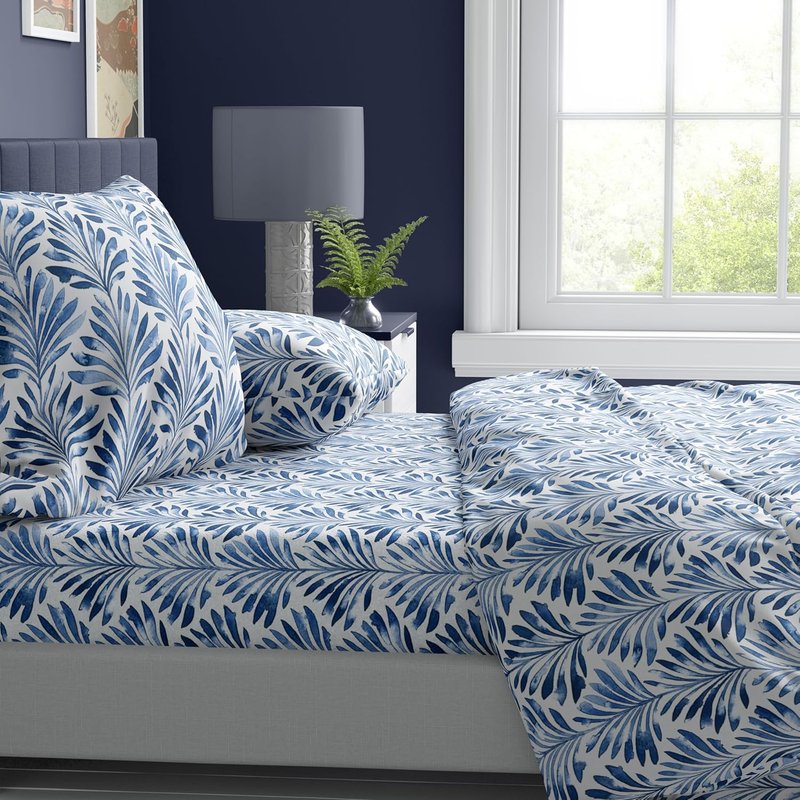 Where The Polka Dots Roam Queen Size Floral Bedsheet Set - Super Soft Tropical Leaves Pattern