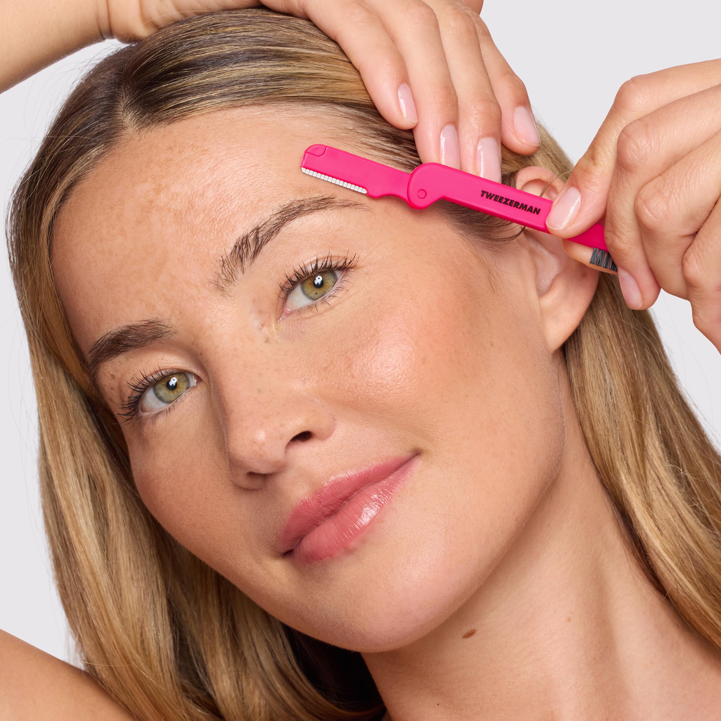Tweezerman Mini Brow Rescue Kit Pink & Black
