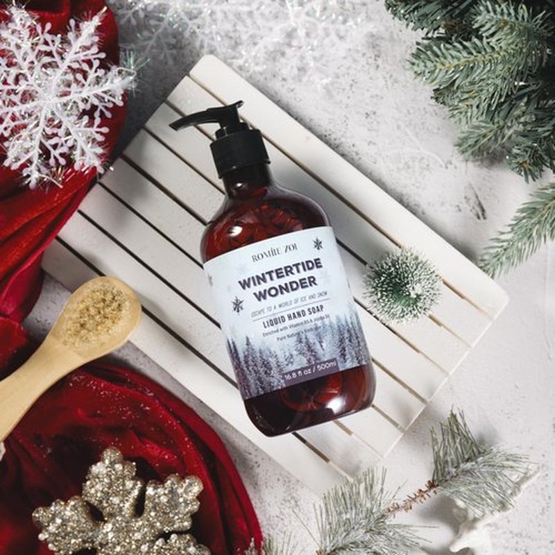 ROMIIE ZOI Christmas Liquid Hand Soap with Gift Box - Wintertide Wonder, Infused with the Winter Woods Aroma - 500ml/ 16.8 fl.oz
