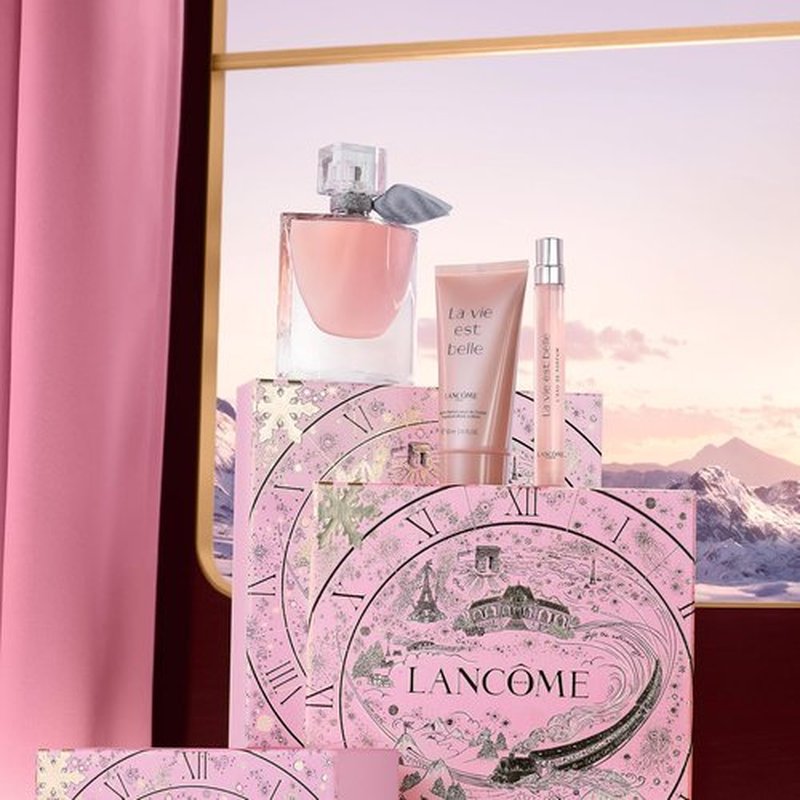 Lancôme La Vie Est Belle Gift Set | Full-Size Refillable Eau De Parfum 1.7 fl. oz & Body Lotion 1.6 fl. oz - Limited Edition for Women