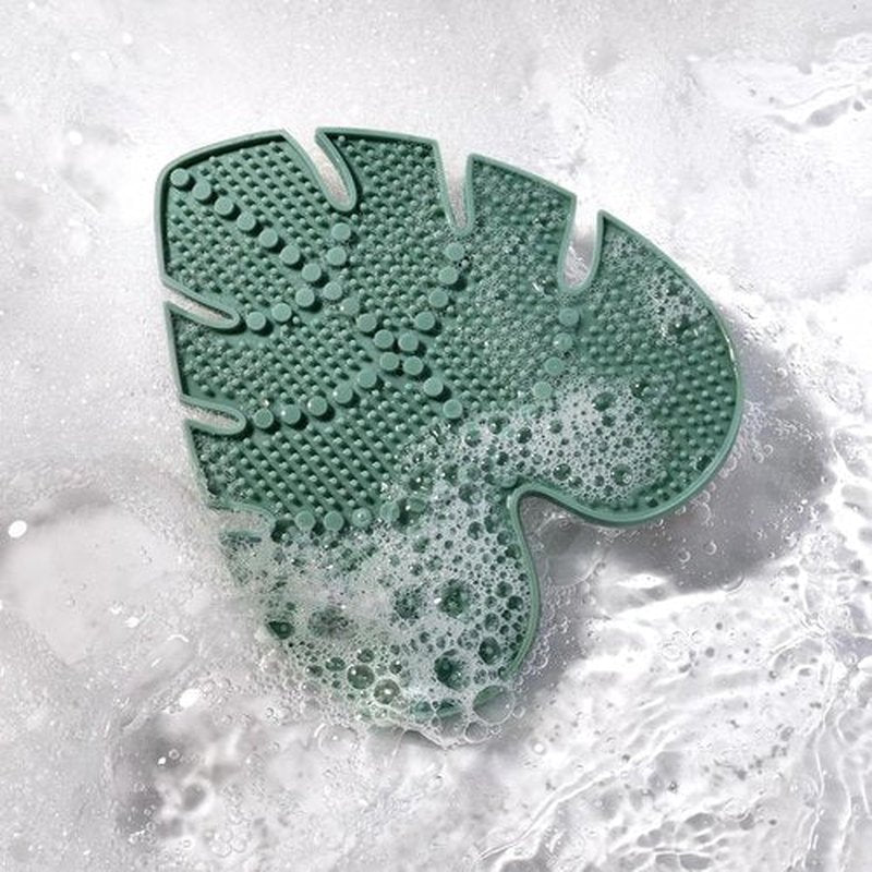 EcoTools Makeup Brush Cleansing Pad - Deep Cleaning Silicone Mat with Suction Cup | Easy to Clean, 1 Count