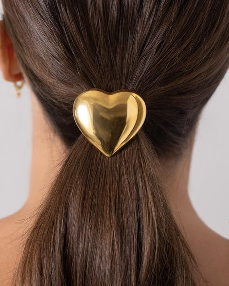 PAVOI 14K Yellow Gold Plated Waterproof Chunky Heart Metal Hair Cuff for Women - Stainless Steel Statement Ponytail Cuff Fashion Accessories - Valentines Day Stretchy Gold Hair Ties for Ponytails